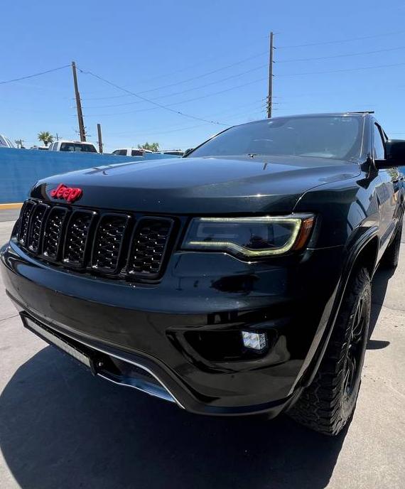 JEEP GRAND CHEROKEE 2017 1C4RJFBT9HC739750 image